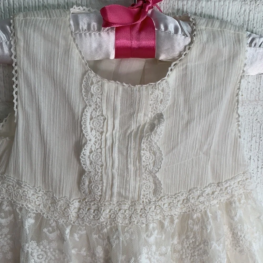 OshKosh B'gosh White Lace Crochet Embroidered Flower Girl Dress sz 18 mon